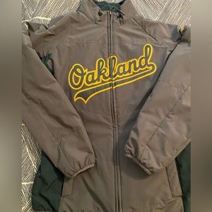 Ladies Oakland Athletics cold weather Zip jacket